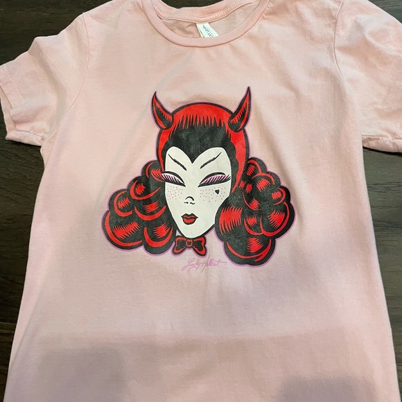 Lucky Hellcat Devil Tee - Picture 7 of 9